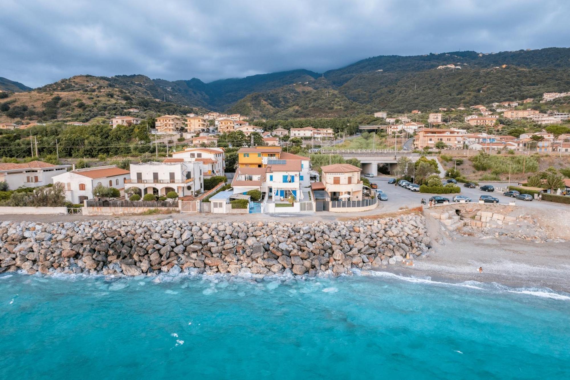 Le Casette sul Mare B&B Cittadella del Capo Exterior foto